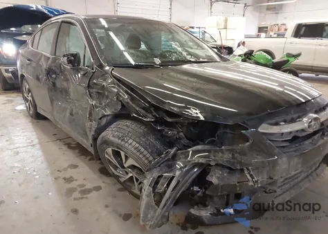 2020 Subaru Legacy Premium z USA, uszkodzony, nr VIN 4S3BWAC61L3018748